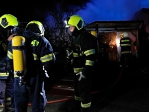 Požár dílny v Myslkovicích způsobil škodu za necelé dva miliony