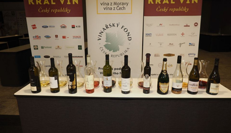 Další ročník vinařské soutěže Král vín je u konce. Championem je Vinařství Volařík