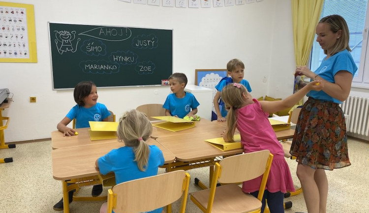 Žáci se vrátili zpět do lavic. Novinkou v Budějcích je první ScioŠkola
