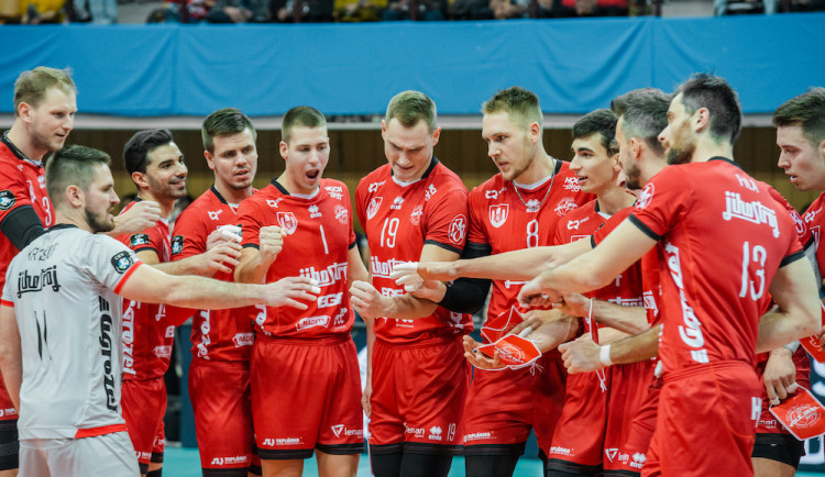 Volejbalový Jihostroj je v karanténě. Trénovat může jediný hráč