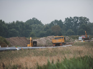 Stavba horkovodu z Temelína nabírá zpoždění. Po jeho dokončení se ušetří 80 tisíc tun hnědého uhlí ročně