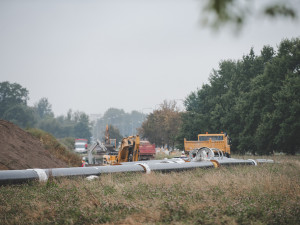 Stavba horkovodu z Temelína nabírá zpoždění. Po jeho dokončení se ušetří 80 tisíc tun hnědého uhlí ročně