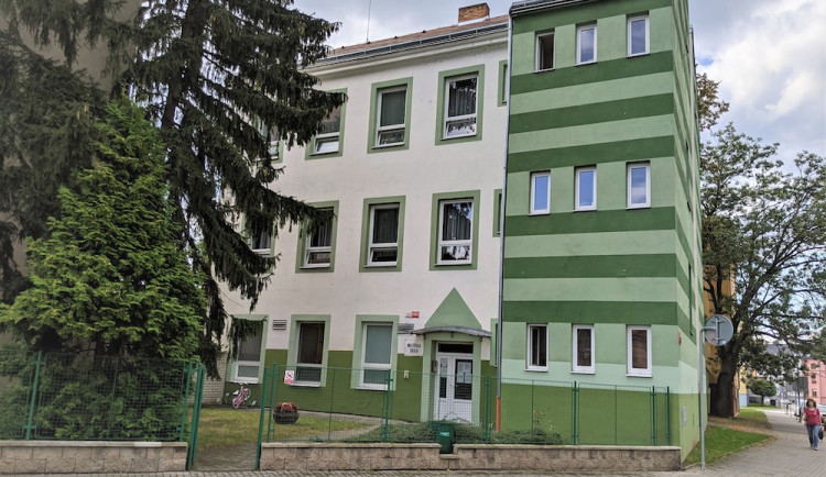 České Budějovice objektivem Milana Bindera a perem Martina Maršíka: Stará kronika školy promluvila