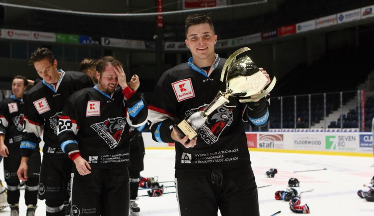 Hokejisté Black Dogs VŠTE vyhráli Tipsport Uni Cup