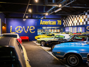 Muzeu veteránů v Nové Bystřici nabídne Ford Mustang Sportsroof z roku 1971 nebo první generace Chevroletu