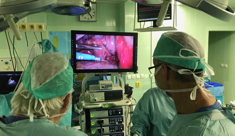 Českobudějovičtí lékaři provedli unikátní operaci. První svého typu v České republice