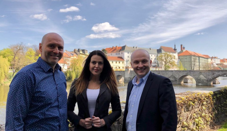 Ivana Kerlesová, Dalibor Uhlíř a Jiří Černý