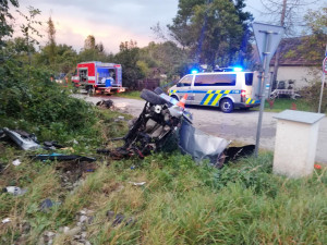 Další střet na železničním přejezdu. Řidič nejspíš nerespektoval výstražné zařízení.