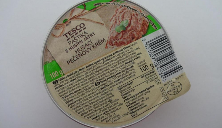 Polská paštika z husích jater obsahovala také kuřecí vnitřnosti. Etiketa to ale neuváděla