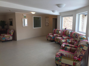 Moderní domov seniorů Senior House Eden v Prachaticích rozšiřuje své kapacity. Aktuálně tedy přijímá nové klienty pro nově vznikající lůžka