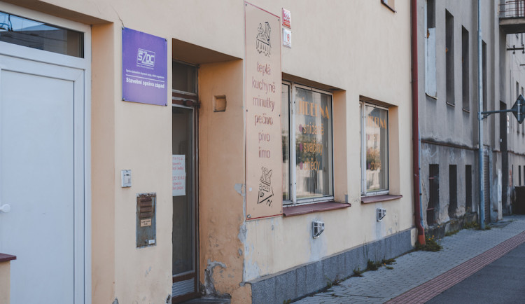 Na jihu Čech je epidemie žloutenky. Objevila se v kantýně u nádraží