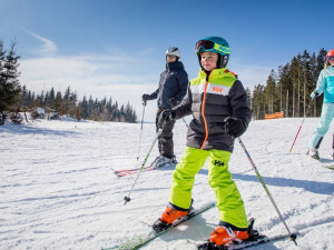 Za lyžování si letos na řadě míst připlatíte. Zadov a Lipno zdraží skipasy, Hochficht drží loňské ceny
