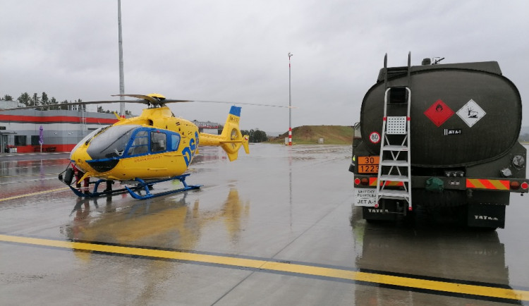 Letecká záchranná služba se od nového roku vrací na letiště v Plané