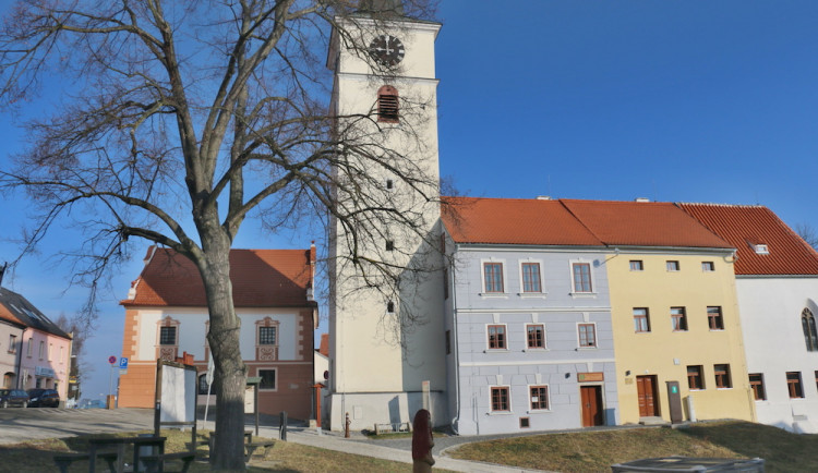 Velešín plánuje nový spolkový dům, náklady budou až 45 milionů korun