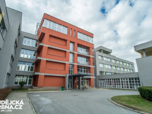Prachatická nemocnice uzavírá provoz několika oddělení