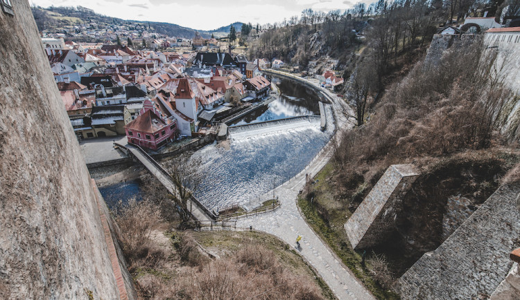Český Krumlov zdraží poplatky z ubytování a ze vstupného na akce