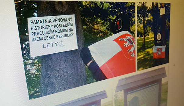Za protiromské nápisy v Letech podmínka. Soud potrestal oba obviněné muže.