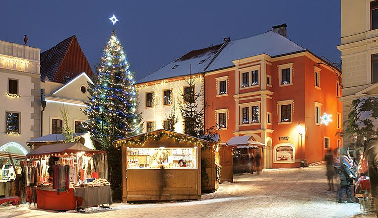 Český Krumlov chce zčásti zachovat adventní program