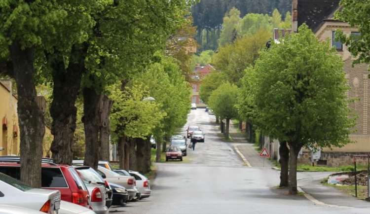 Rekonstrukce ulice V Aleji nabírá zpoždění, na vině je koronavirus