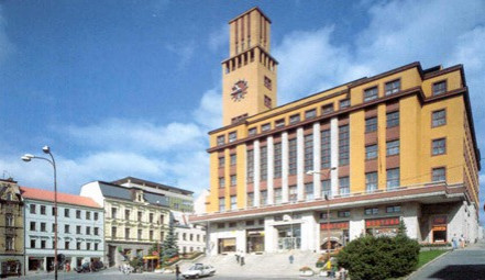 V centru Jablonce unikal plyn, hasiči evakuovali přes čtyřicet lidí