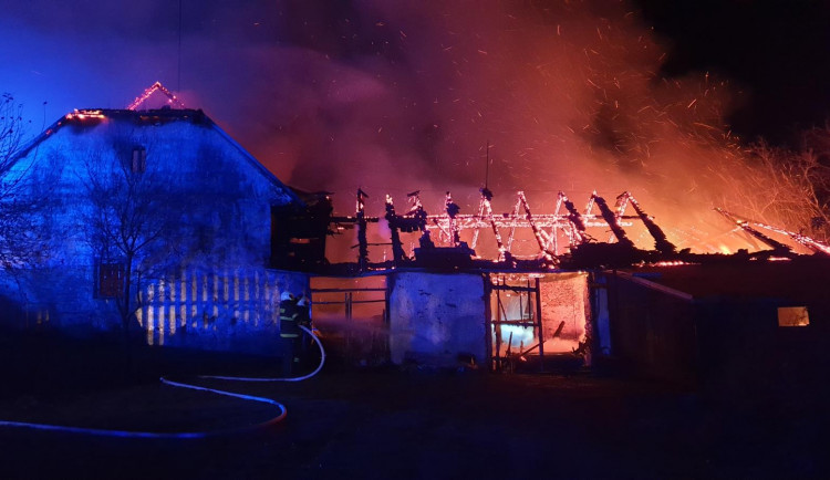 Požár statku ve Vitějovicích.