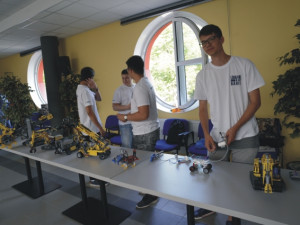 Svět ovládnou roboti. Kdo si s nimi poradí?