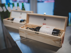 Budějčáci nepřijdou o Požehnaný ležák z Budvaru ani letos. Výtěžek z jeho prodeje jde opět na charitu.