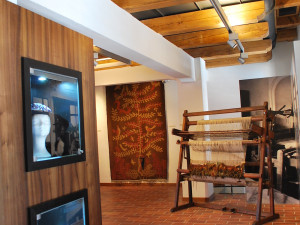 Muzeum fotografie a moderních obrazových médií a Dům gobelínů, kulturních tradic a řemesel v Jindřichově Hradci znovu otevřely své brány veřejnosti