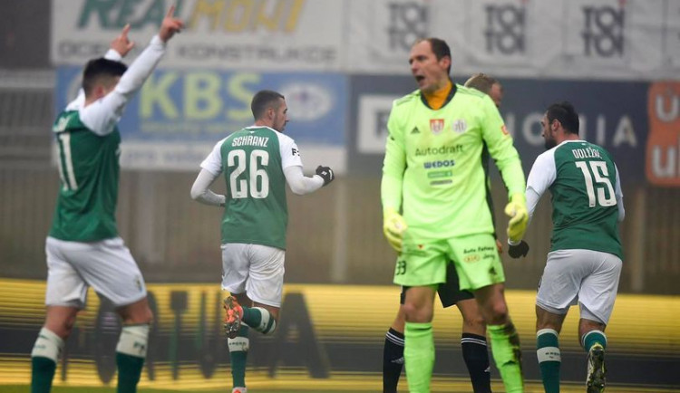 Série bez porážky skončila na hřišti Jablonce. Dynamo odjíždí ze severu Čech bez bodů
