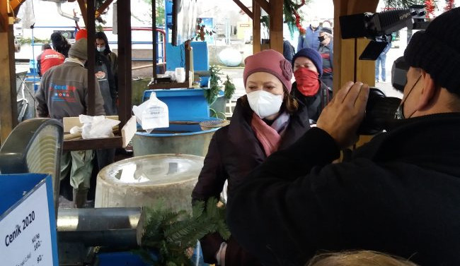 Inspektoři se i letos zaměřují na prodej kaprů. Ryby budou v prodeji na více než 2660 místech.