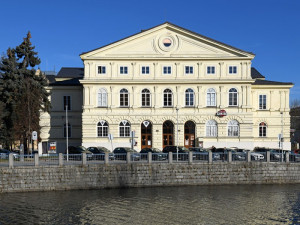 Kulturní dům Slávie se otevřel veřejnosti před 148 lety. Sloužil němcům i komunistům