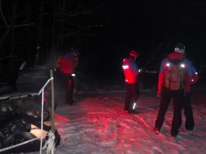 Podchlazenou ženu v bezvědomí vypátral pes horské služby