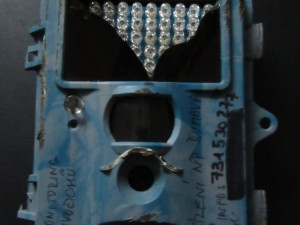 Turisté se na Šumavě baví ničením fotopastí, ze zábavy po nich hází kameny