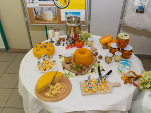 Ve Veselí nad Lužnicí je střední škola, která má mimo jiné vlastní minipivovar či minimlékárnu. Zve na on-line Den otevřených dveří