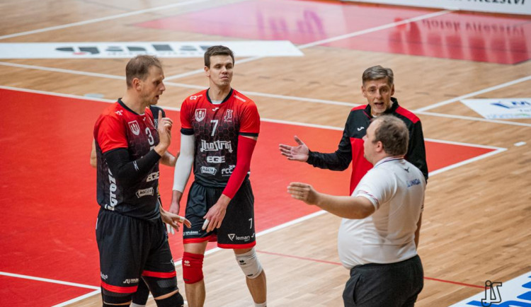 Jihostroj bojoval v Karlových Varech o tie-break, nakonec odjíždí bez bodu