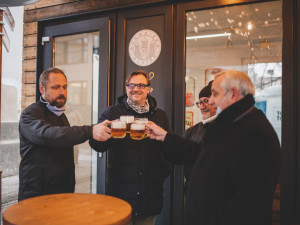 Diecézní charita získá přes 200 tisíc korun díky Požehnanému ležáku z Budvaru