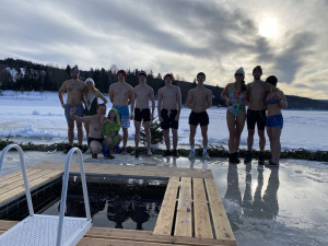 Covide nezlob mě: v únoru se na Lipensko chystá rekordní počet otužilců