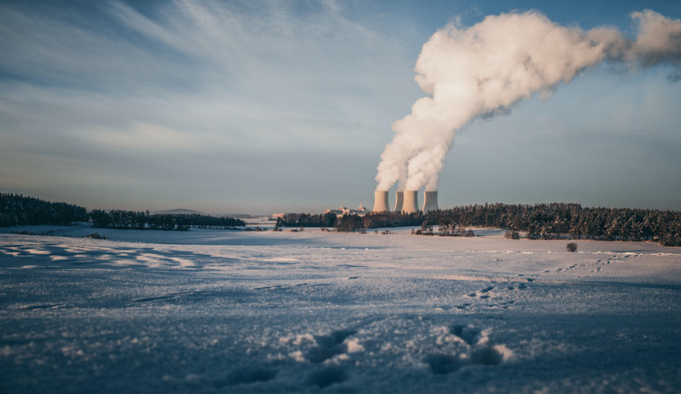 Modernizace, spolehlivý provoz a chladné počasí pomohly Temelínu k historickému rekordu