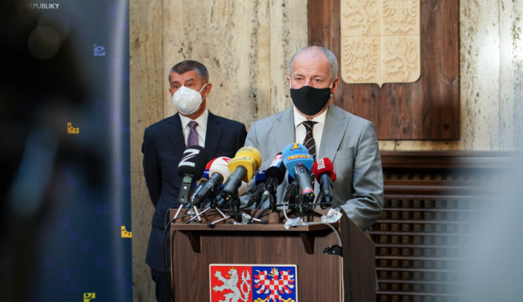 Prymula opět ministrem? Nechává mě to klidným. Je to pozice za trest, než že by se tam někdo hnal, říká