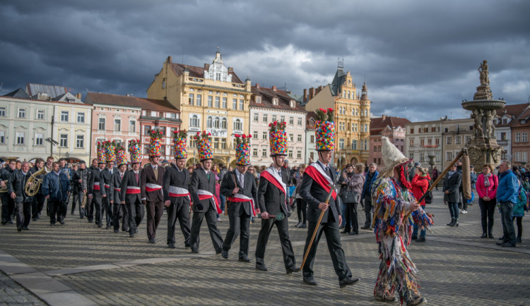 Milevský masopust bude bez diváků, Doudleby ho zrušily