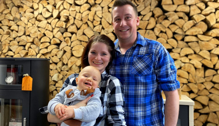 Máme rádi netradiční výzvy. Začínáme tam, kde ostatní končí, říká majitel rodinného kamnářství Krby Kašpar