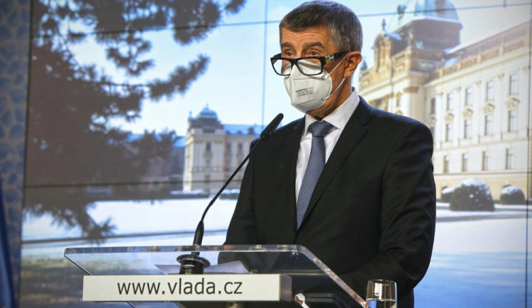 Babiš: Situace je extrémně vážná, požádáme opět o prodloužení nouzového stavu