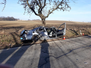 Policie hledá svědky víkendové tragické nehody, při níž zemřeli dva cyklisté