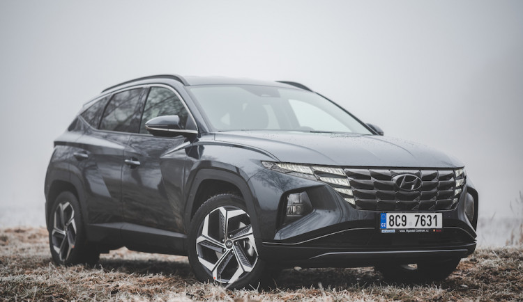 Revoluce u Hyundaie. Nový Tuscon se oproti předchozí generaci proměnil k nepoznání