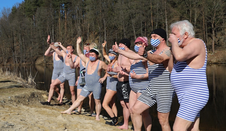 Celorepubliková akce otužilců slaví úspěch, Lipensko iniciuje vyhlášení Mezinárodního dne otužilců