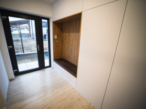 Do kamene dáváme lidskost. Je to materiál s úžasnými vlastnostmi, říká majitelka oceňovaného kamenictví Jatvar