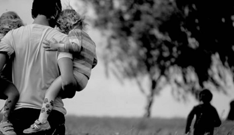 Muži a rozvod? Častěji vše řeší sami a neříkají si o podporu, ukázal výzkum