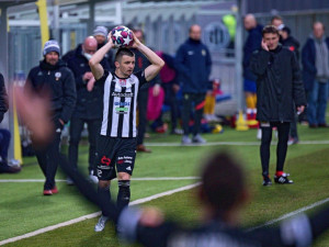 Napětí mezi akcionáři Dynama. Nejsme spokojeni s herním projevem a nasazením hráčů, vzkazují