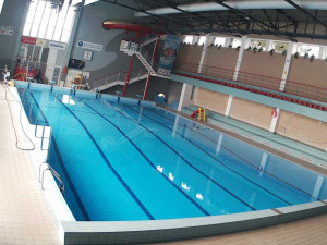 Strakonice opraví střechu bazénu, je v havarijním stavu