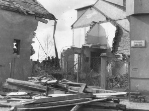 Před 76 lety se cílem spojeneckých náletů stala jihočeská nádraží.